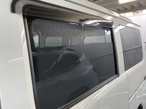 ウィンドーバグネット|アイズの車用網戸|タウンエースバン S400系|株式