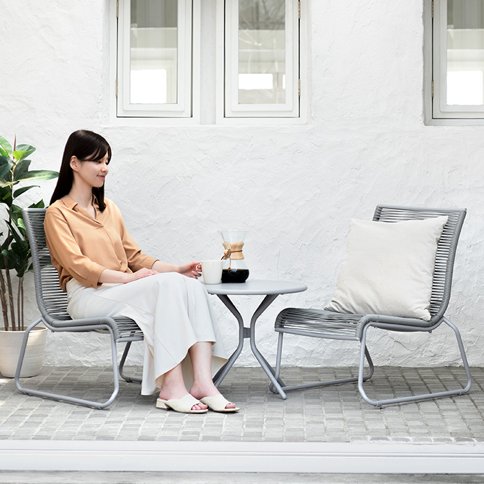 アーバンバルコニー3点セット(ガーデンチェア2脚&テーブル) | 家具