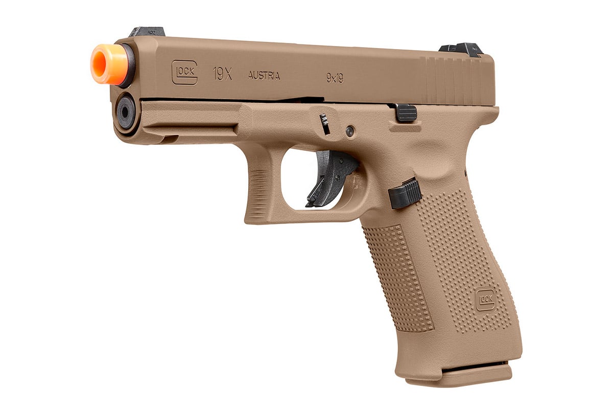 Elite Force GLOCK 19X Gas Blowback Airsoft Pistol ( Coyote )