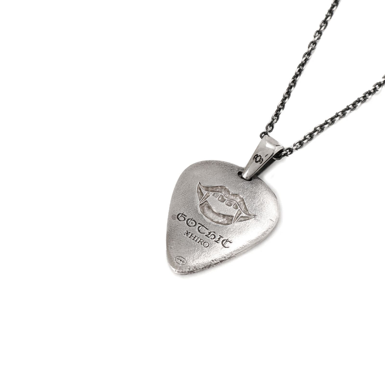 GOTHIC YOHJI YAMAMOTO - GOTHIC YOHJI YAMAMOTO VAMPIRE GUITAR PICK