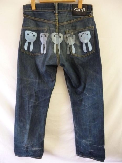 CUNE キューン 5連逆さまウサギ プリント デニムパンツ買取しました