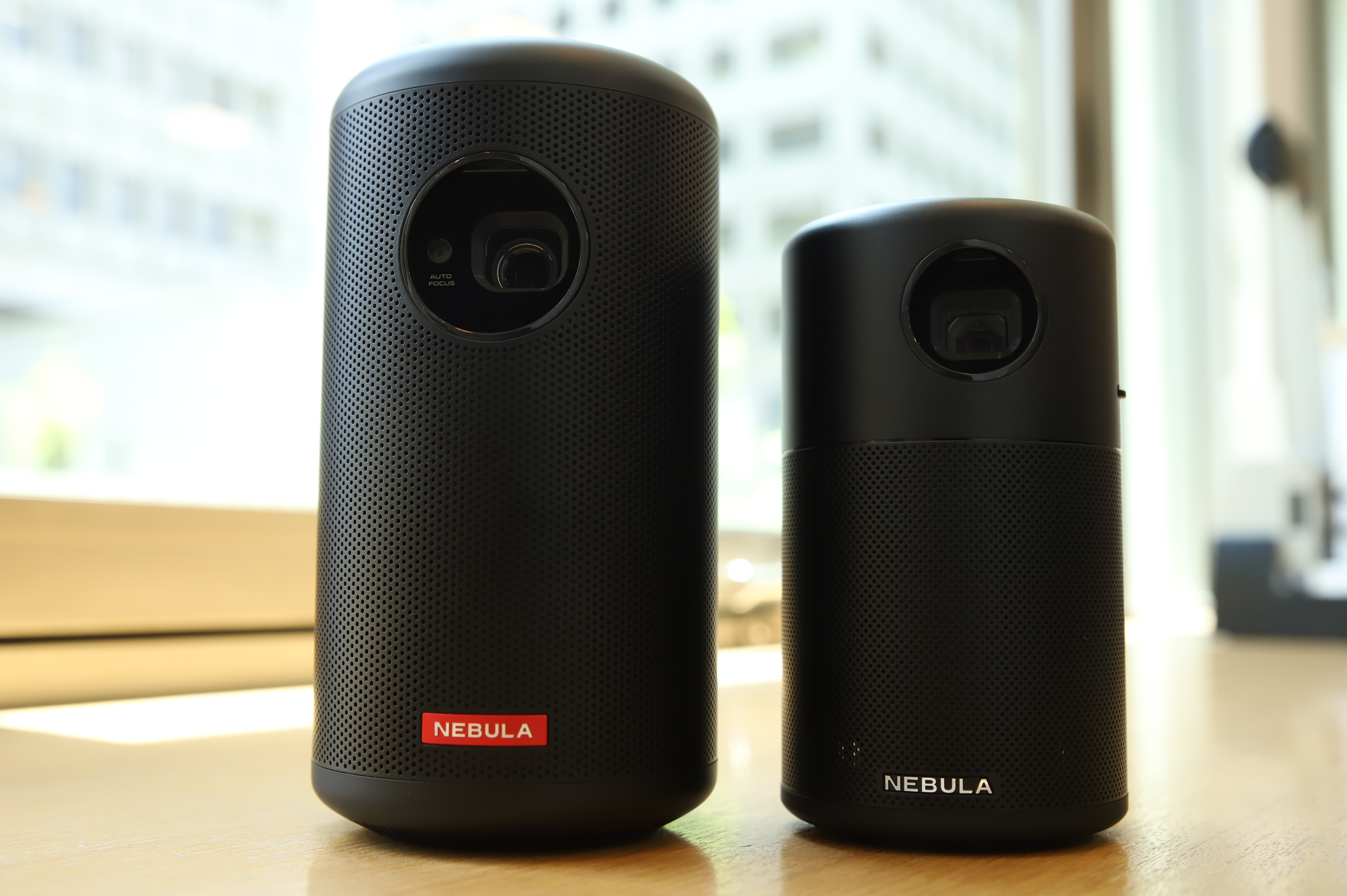 実機レビュー】Ankerの人気プロジェクター「Nebula Capsule」2機種