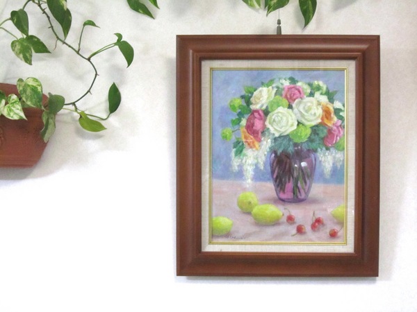 花瓶の花とフルーツ」 by Urara｜Artmeter｜暮らしを彩るアートが