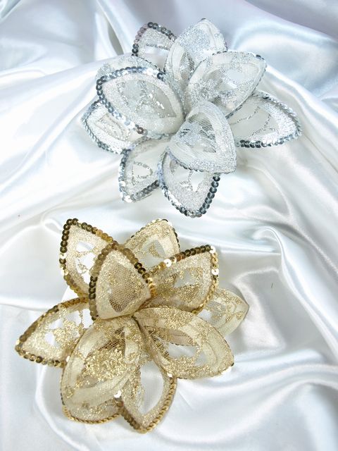 コサージュ／アートフラワー・アーティフィシャルフラワー】ゴールド