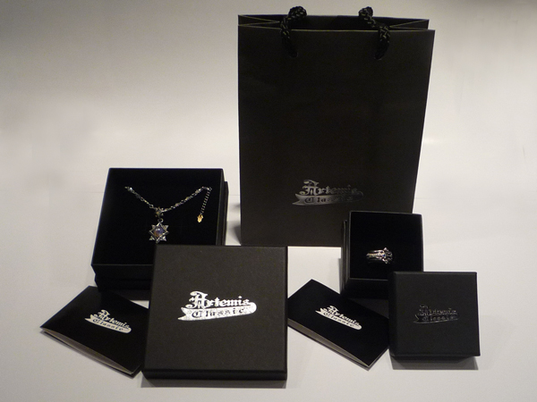 マリア/聖母】アルテミスクラシック/[シルバーネックレス]黒衣聖母