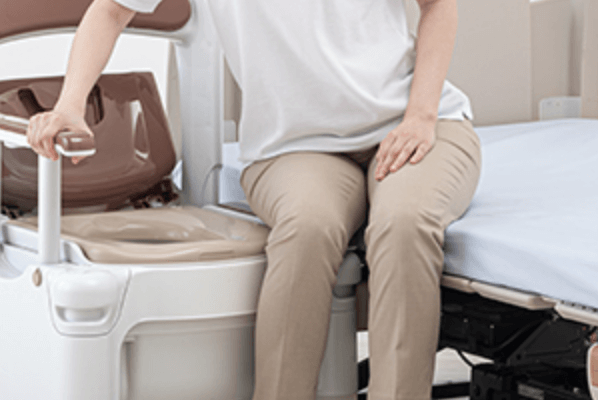 3つを支えるマルチサポートトイレFX-30 らくゾウくん | 【安寿】の介護