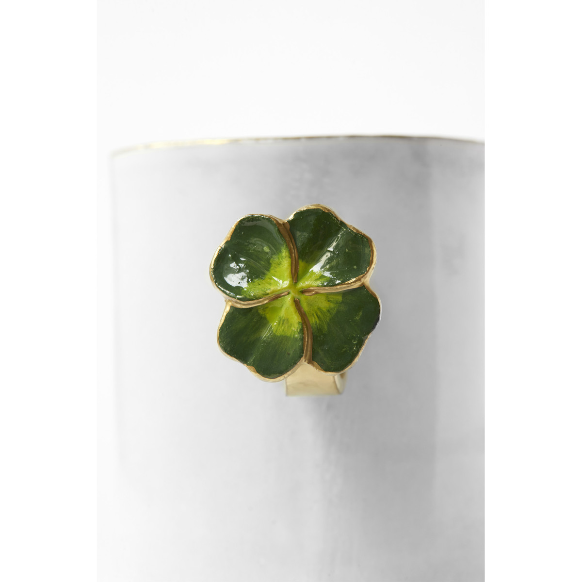Four-Leaf Clover Ring Cup
