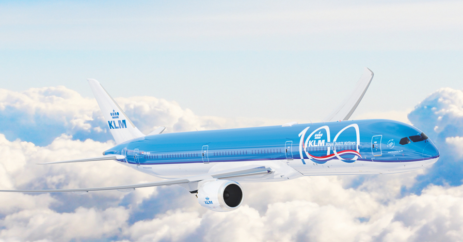 航空会社が「電車に乗って」と動画で呼びかけ？！ KLMが創立100周年で