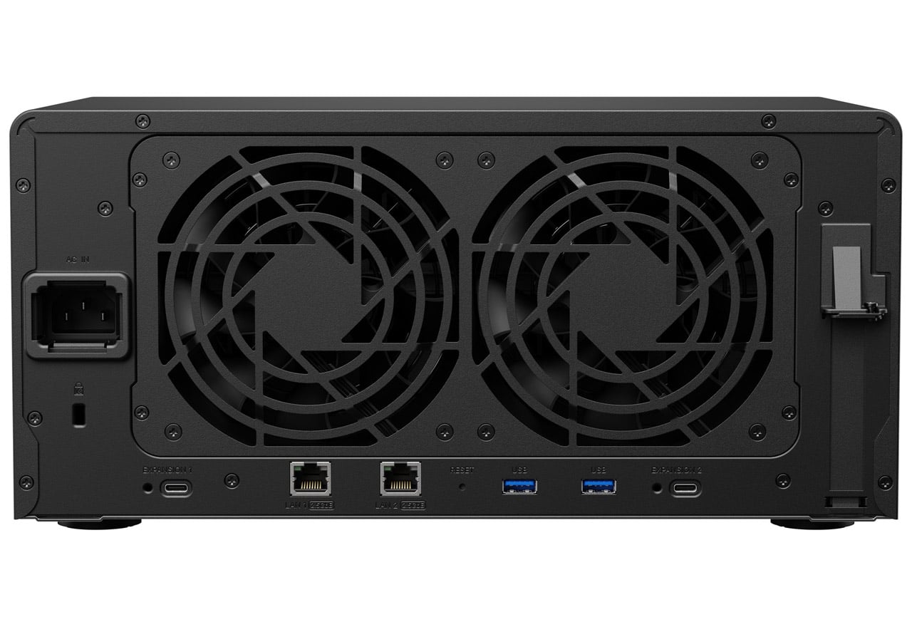 DiskStation DS1825+ | Synology ビジネス向け 8ベイオールインワンNAS
