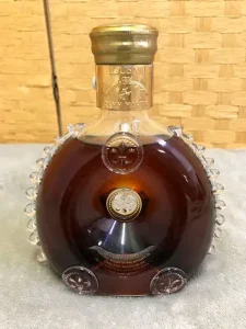 横浜市 神奈川区にて 陶器ボトル ウイスキー マリリンモンロー『7年目