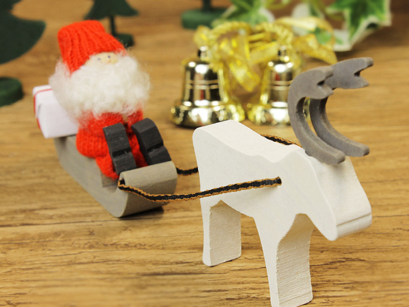 Larssons Tra（ラッセントレー） スウェーデン 木製トムテとトナカイの