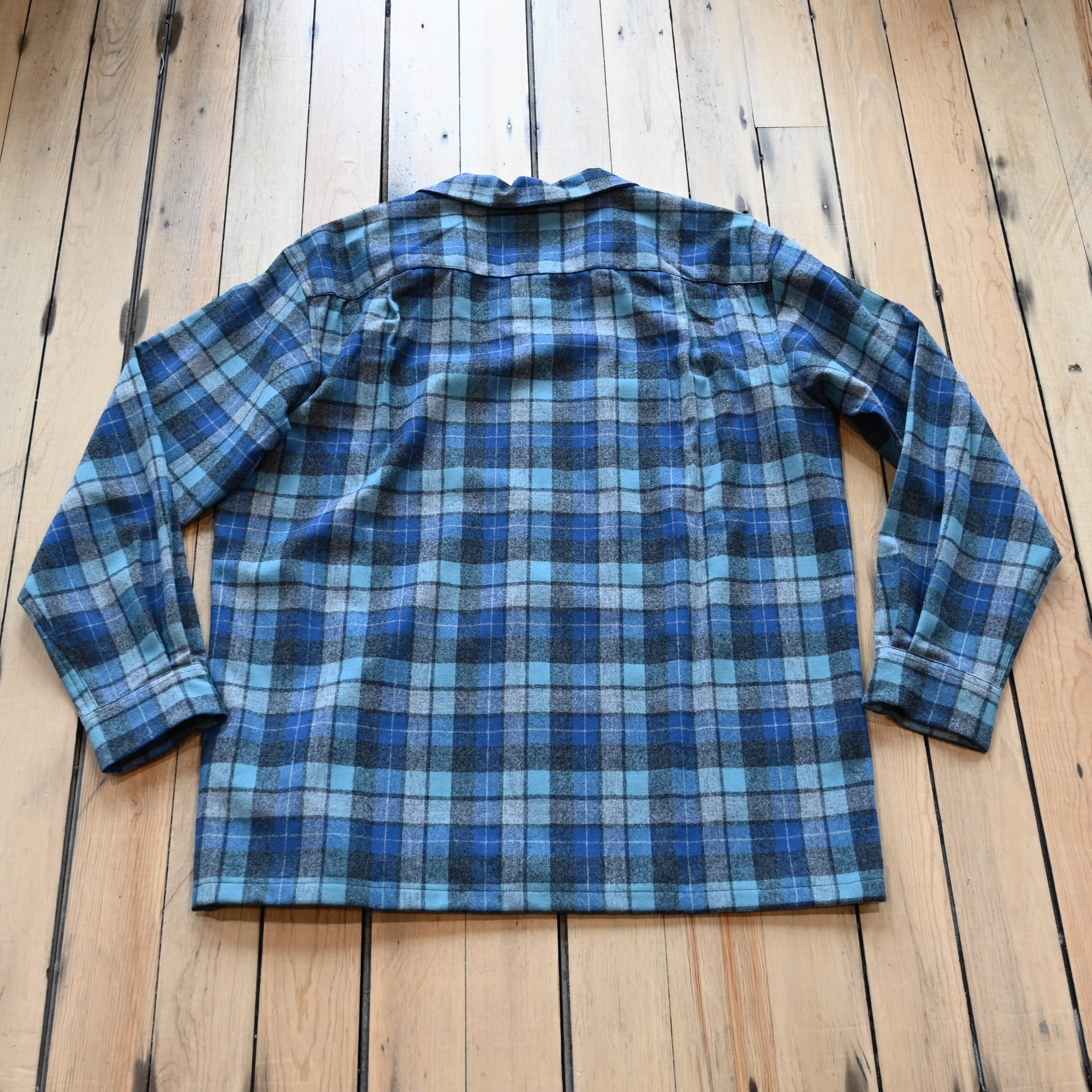Pendleton – Men's Wool Board Shirt in Blue Original Soft Plaid