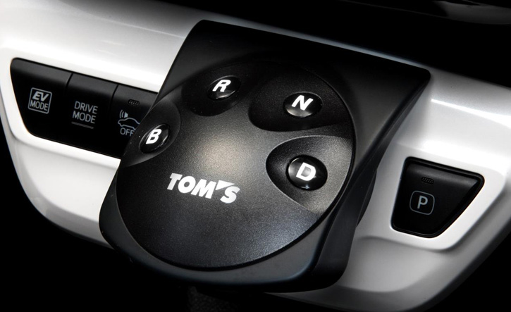 プリウス50系用シフトスイッチ TOM'S(トムス)｜PRIUS Onlineショップ