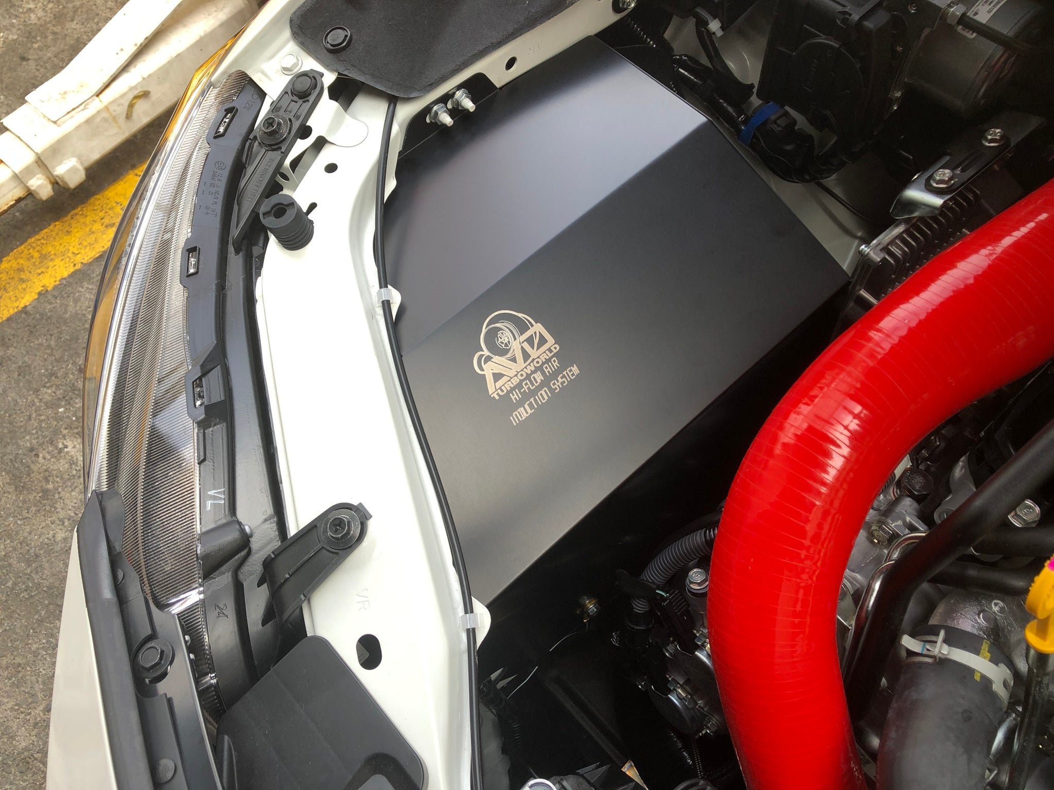 シリコン インテークパイプ (LEVOGE ＆ WRX S4) – AVO TURBOWORLD