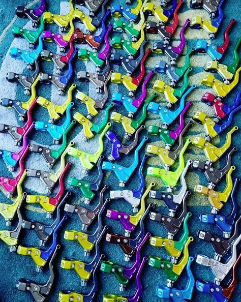 スタント車両には必須 !! クラッチを軽くする EZ PULL クラッチ| AxxL