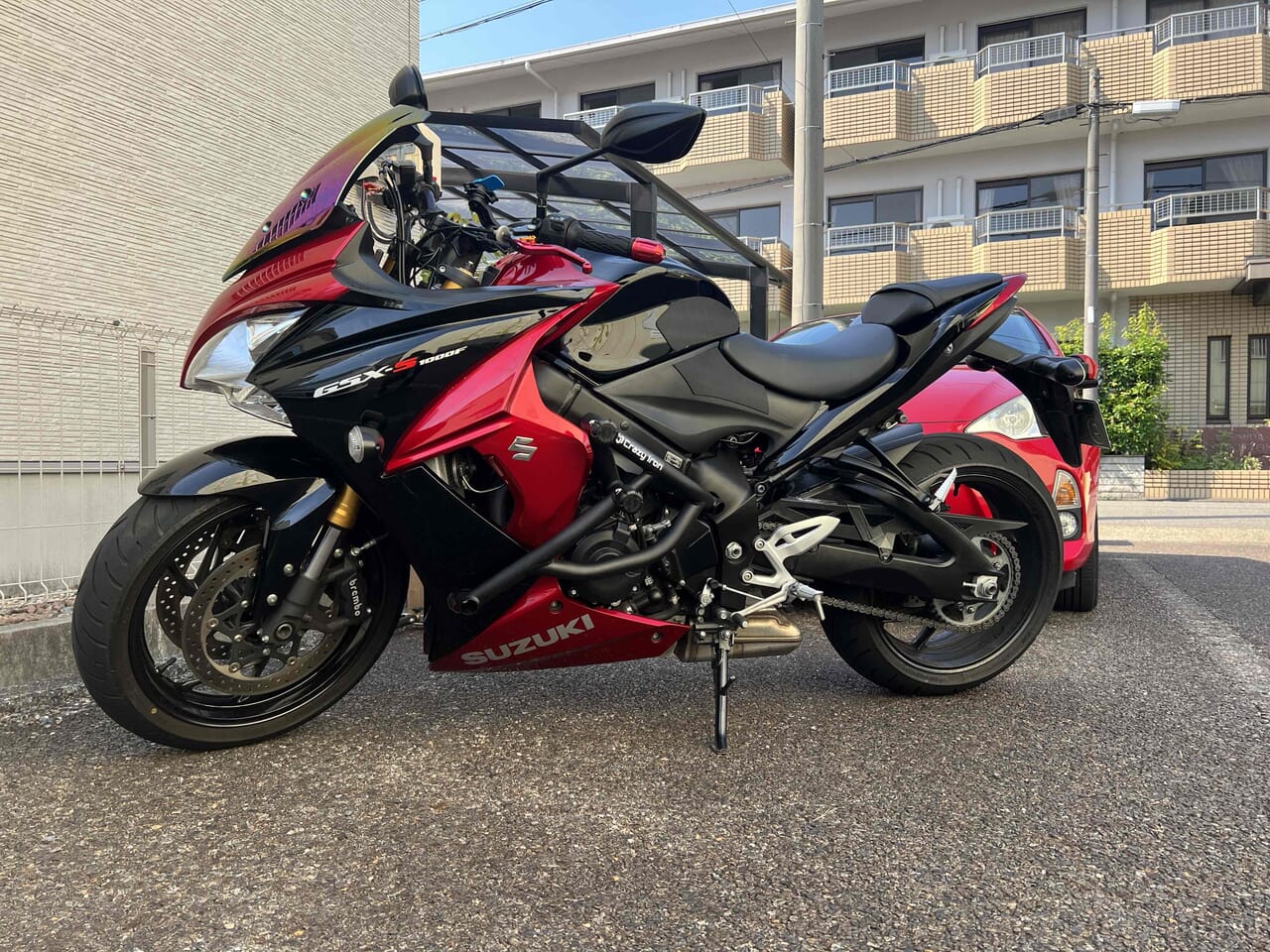 GSXS1000FへCRAZY IRONスタントケージのお取り付け| AxxL