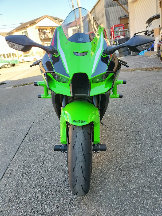 ZX10R (24) へIMPAKTECH レースアーマーを施工しました| AxxL