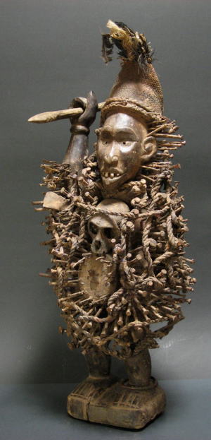 アフリカの木像2＜売切れ品展示室：アフリカ雑貨アザライ