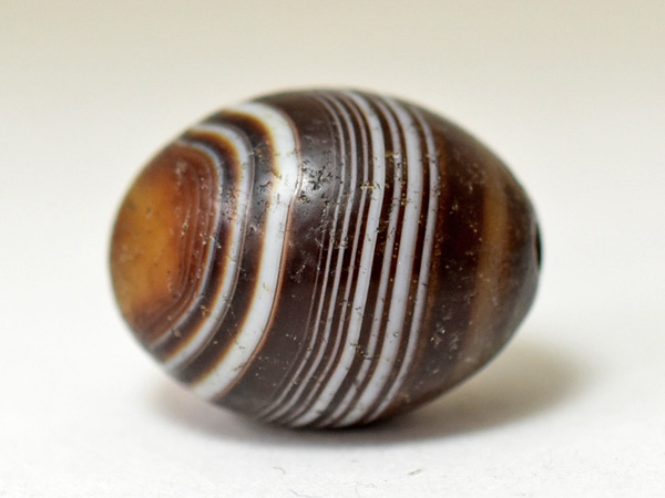 2010】こげ茶色縞瑪瑙楕円形大玉15,とんぼ玉,アンティークビーズ,蜻蛉