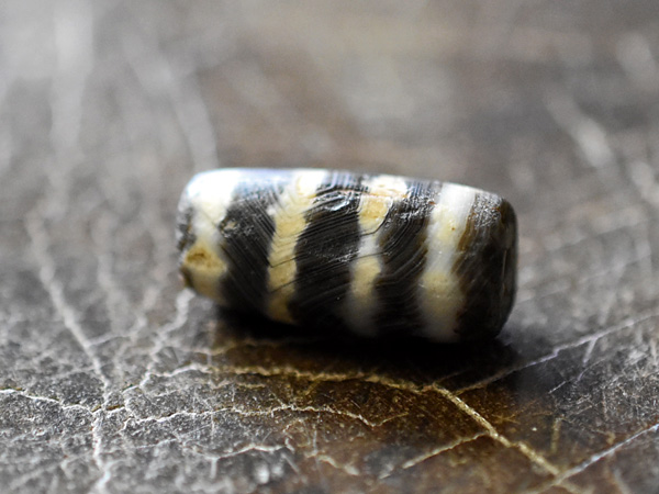 ジービーズ カテゴリ商品一覧｜アンティークビーズ、とんぼ玉通販【B