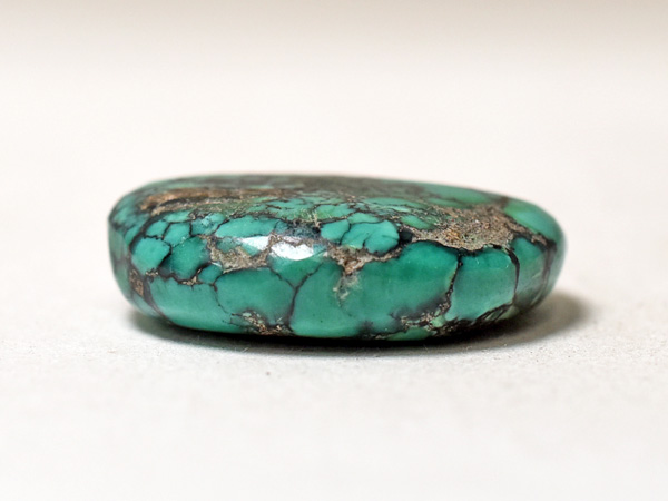 2510】チベタンターコイズ緑色扁平円形大粒ビーズ1,とんぼ玉