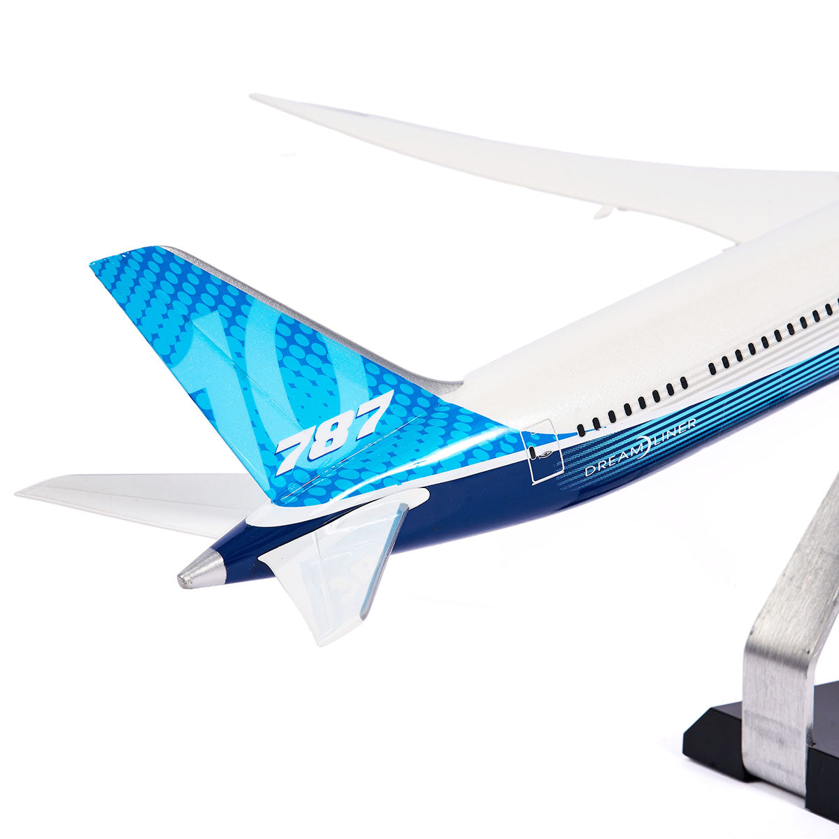 Boeing Unified 787-10 Dreamliner Plastic 1:144 Model – The Boeing