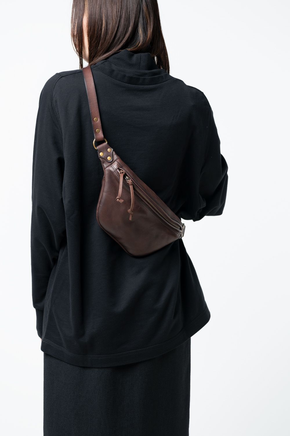 vasco - 【26SS / 予約受付中】LEATHER WAIST BAG - SMALL [BROWN
