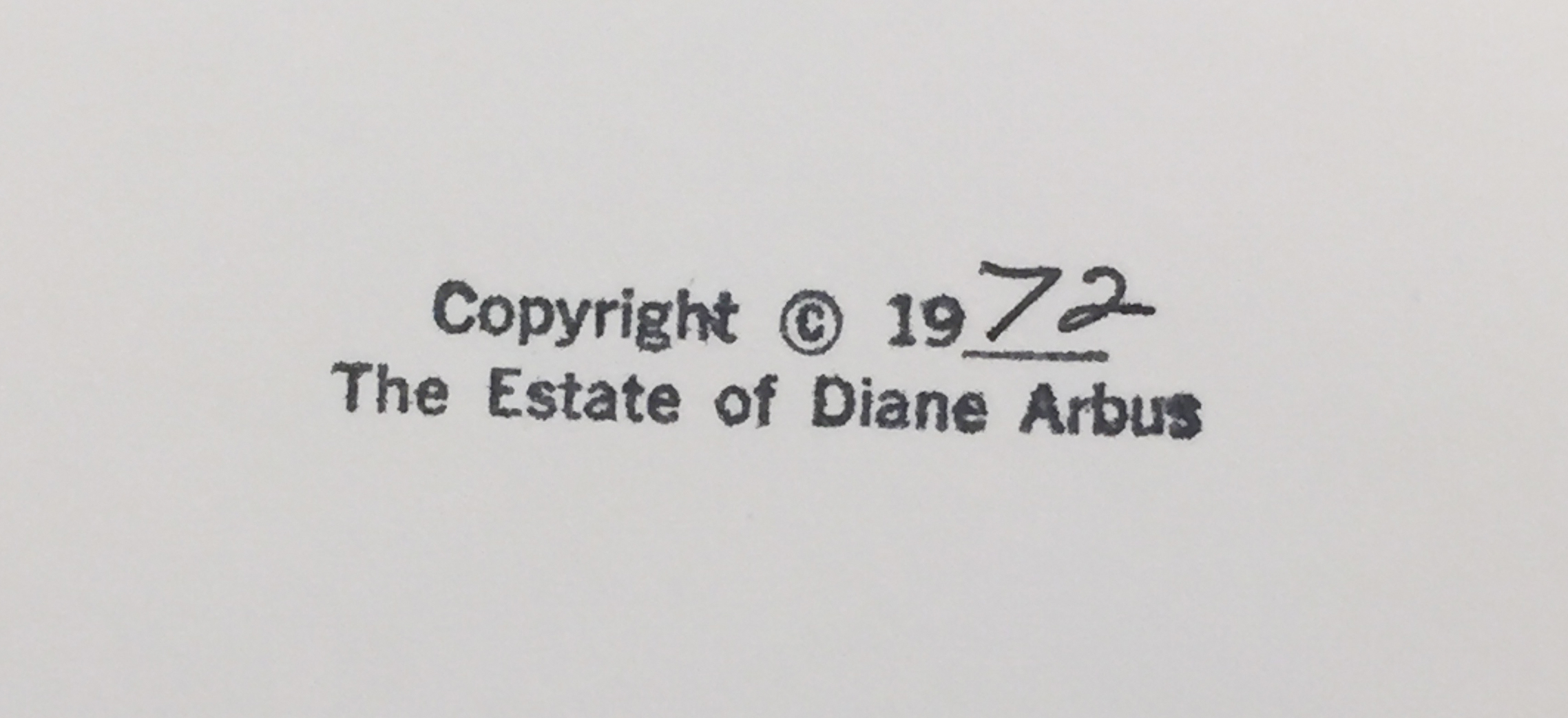 Girl in a shiny dress, N.Y.C.【ドーン・アーバス サイン入