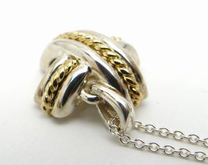 TIFFANY&CO. ティファニー シグネチャークロス ネックレス ペンダント
