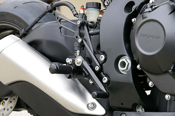 CBR1000RR STEP KIT