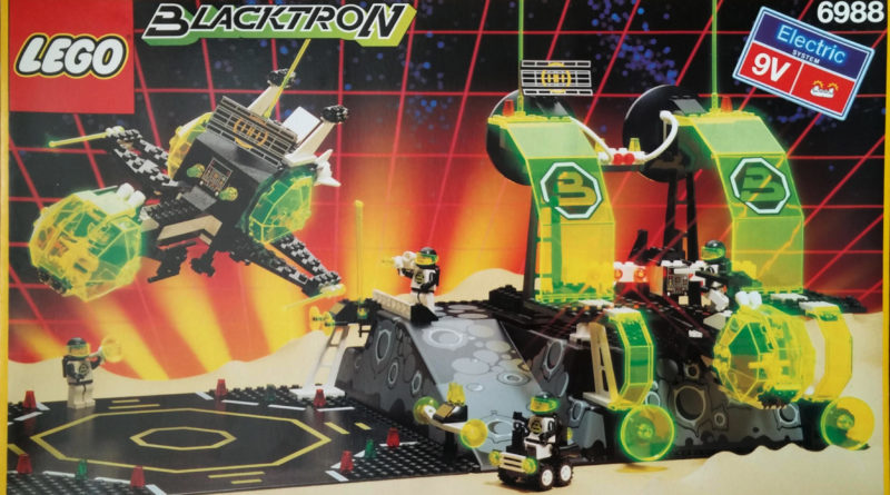 6988: Alpha Centauri Outpost - Back of the Box Builds