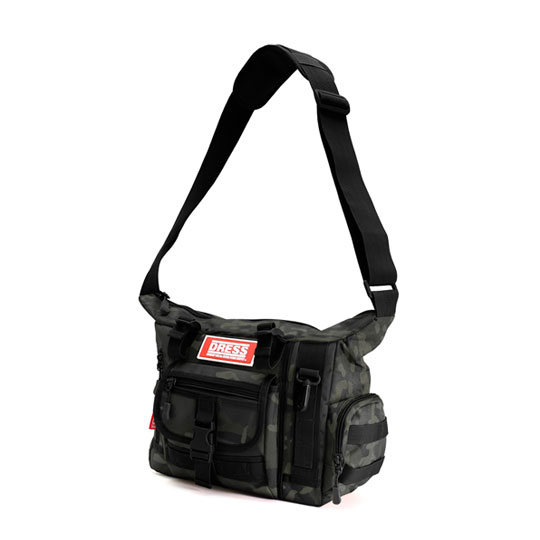 DRESS ミリタリー メッセンジャーバッグ DRESS MILITARY MESSENGER BAG