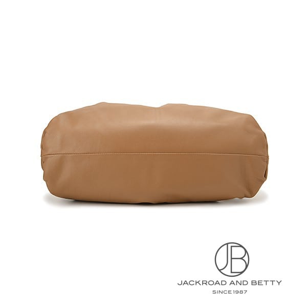 ポーチ クラッチ バッグ キャメル ブラウン[576227 VCP40 2618] Pouch