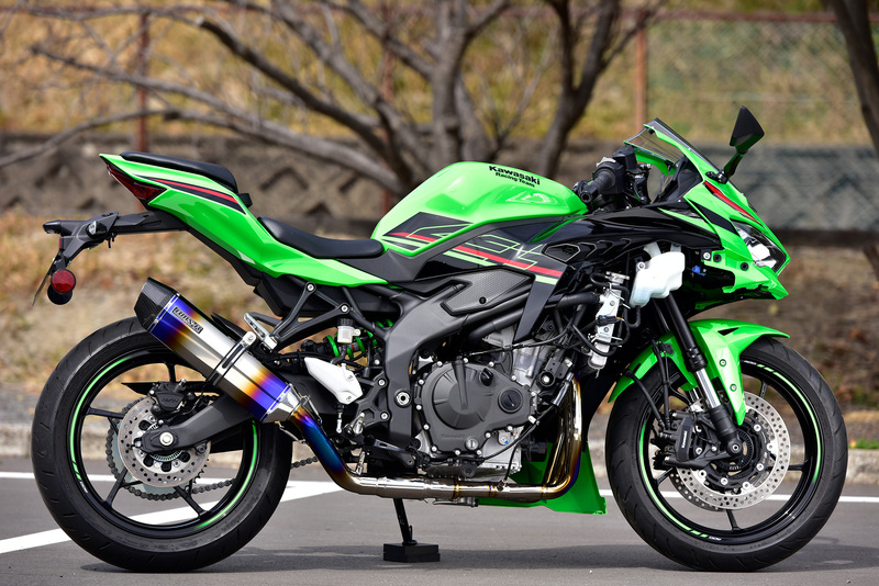 CORSA-EVOⅡ ヒートチタン フルエキゾースト：ZX-4RR / ZX-4R SE：2023