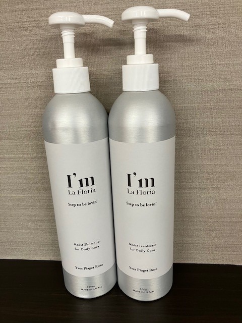 若々しく健康的な髪印象へ！ 「アイム ラフロリアのモイストシャンプー