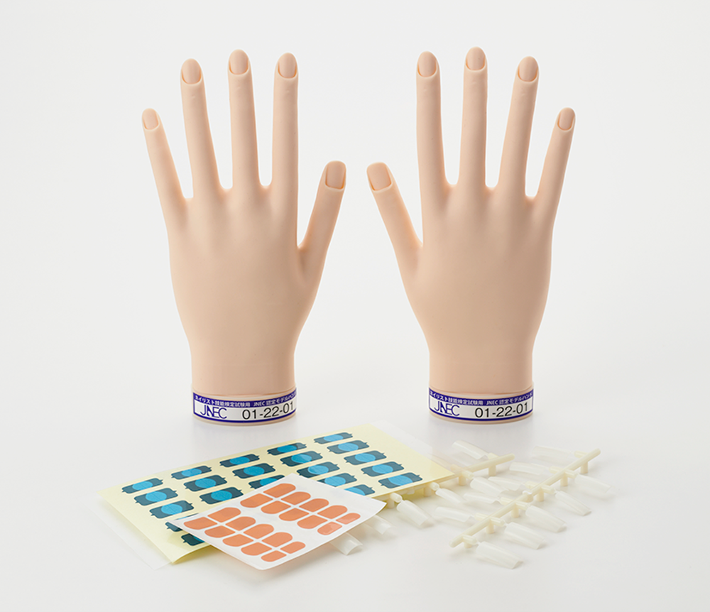 滝川（株）がネイリスト技能検定試験に使用可能な認定モデルハンド『ST
