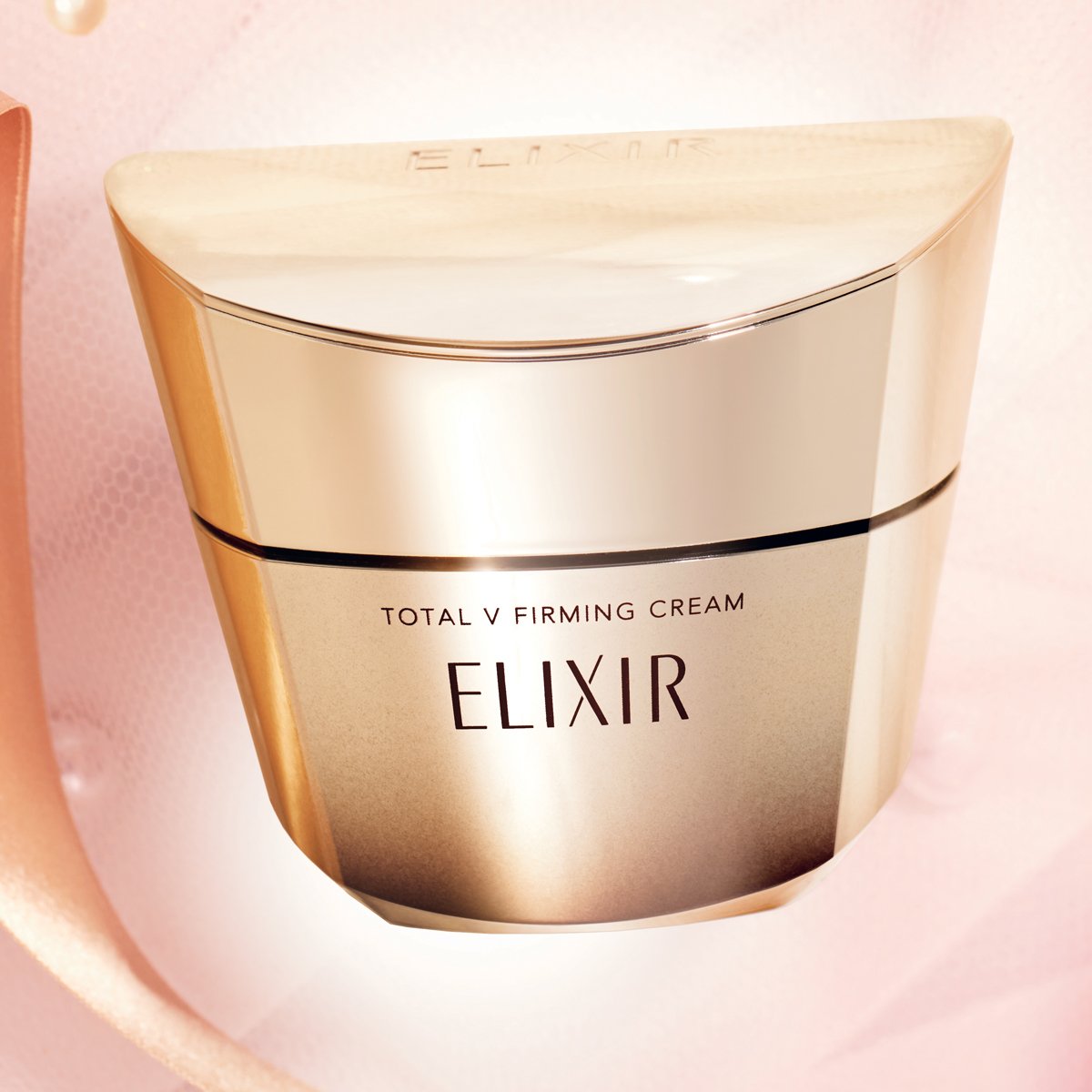 友利 新さんが選んだベストコスメ、50品全部見せます！【2023年間個人