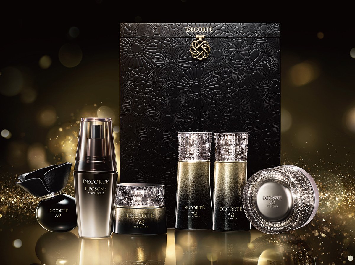 コスメデコルテ×クリスマスコフレ2025】予約＆発売日は？｜ベージュ