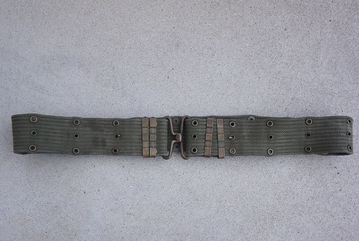 米軍ベトナム戦争M1956（M56）ピストルベルト初期型（横折りタイプ