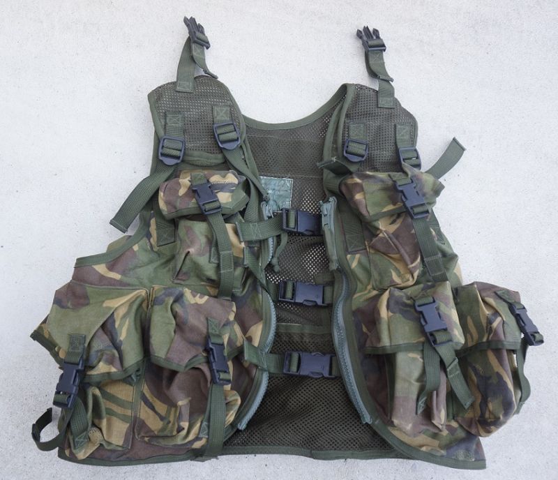 英軍DPM迷彩アサルトベスト - ミリタリーサープラス キャンプ・ビッキー