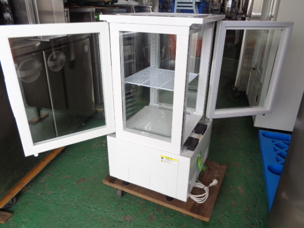売約済み】 □2022年 サンデン◇卓上4面ガラス 冷蔵ショーケース(前後