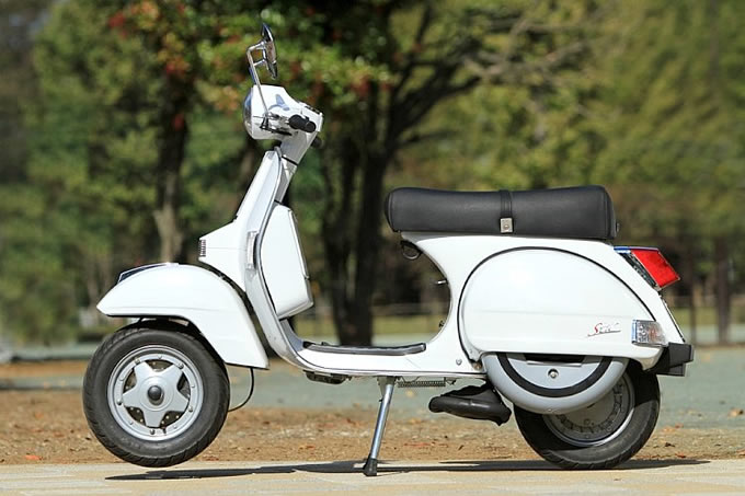 LML スターデラックス4S 200 – 造形美にあふれるクラシカルなボディ