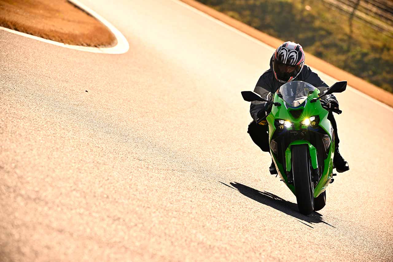 カワサキ Ninja ZX-6R】＋37ccの価値と意味を再検証【中野真矢×平嶋