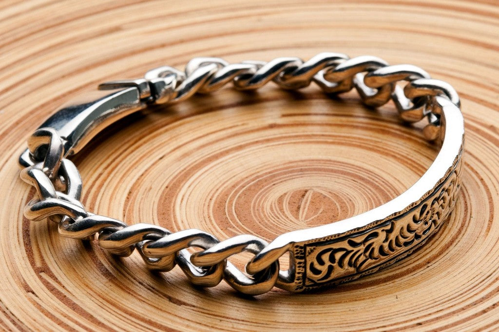 トライバル ハンマード シルバー メンズ ID ブレスレット - Bikerringshop