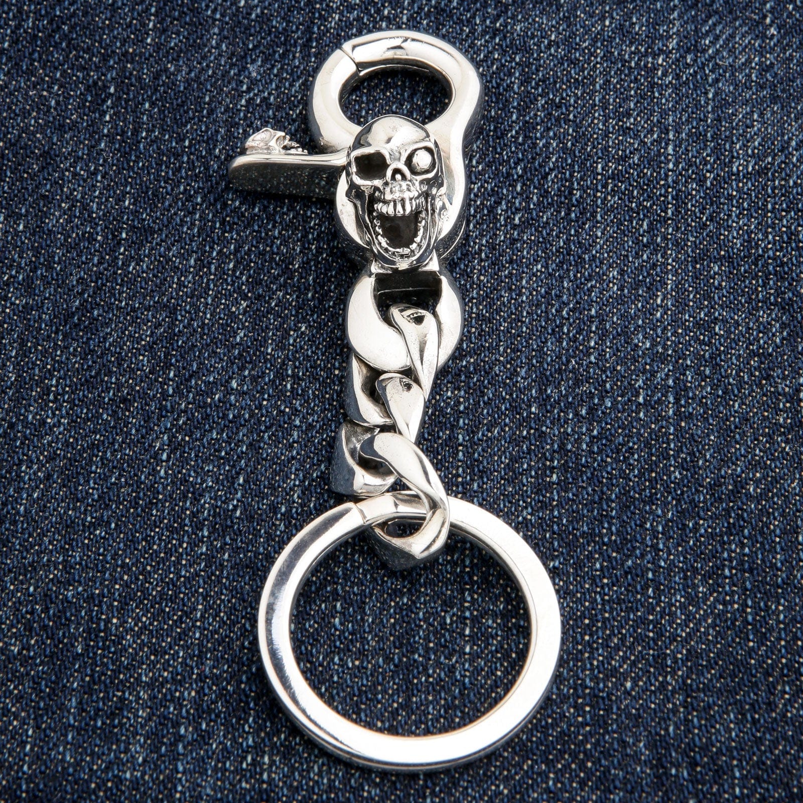 スカルグリップキーリング | ソリッド925スターリングシルバー