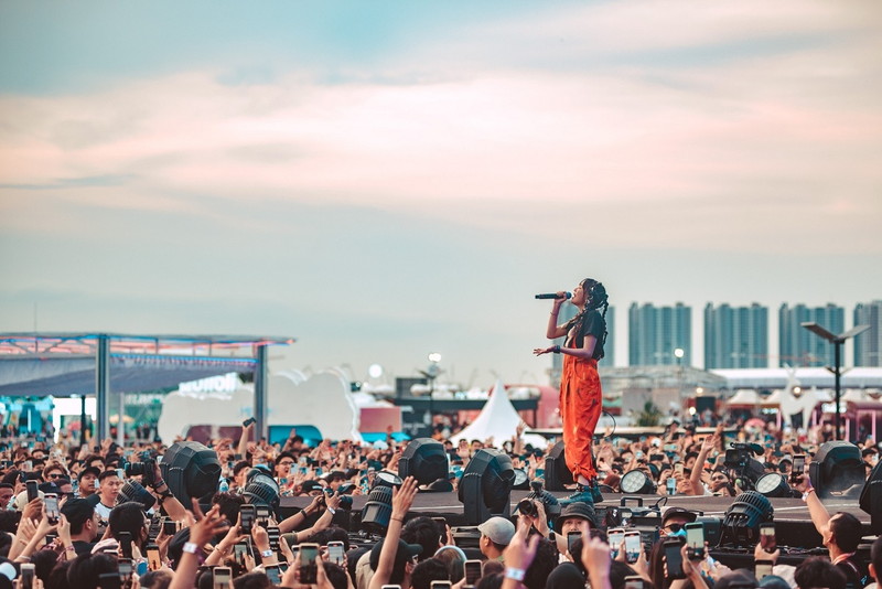 YOASOBI、海外初パフォーマンスはインドネシア＆フィリピン | Daily