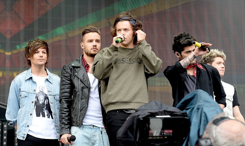 ワン・ダイレクション、ツアーを追った映画の予告編を公開 | Daily