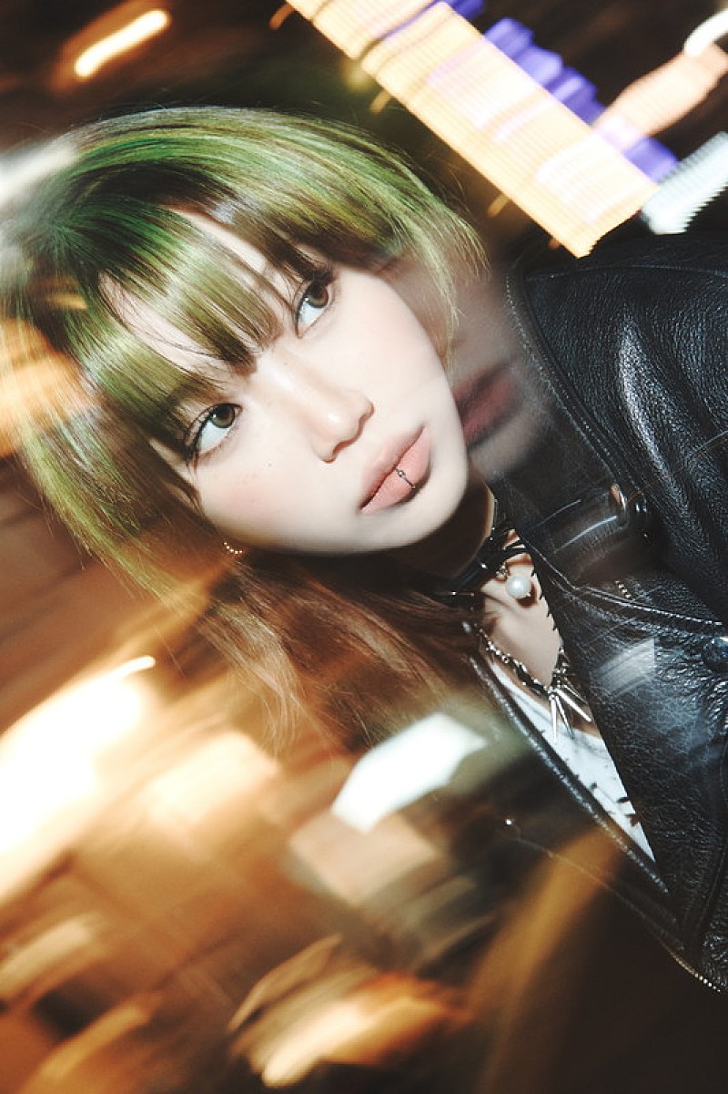 LE SSERAFIM、ロックスターのような『DIFFERENT』ソロコンセプトフォト