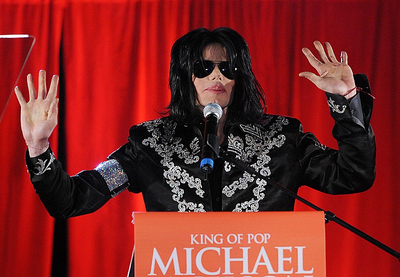 マイケル・ジャクソン遺産財団、“第二の家族”きょうだいから児童性的