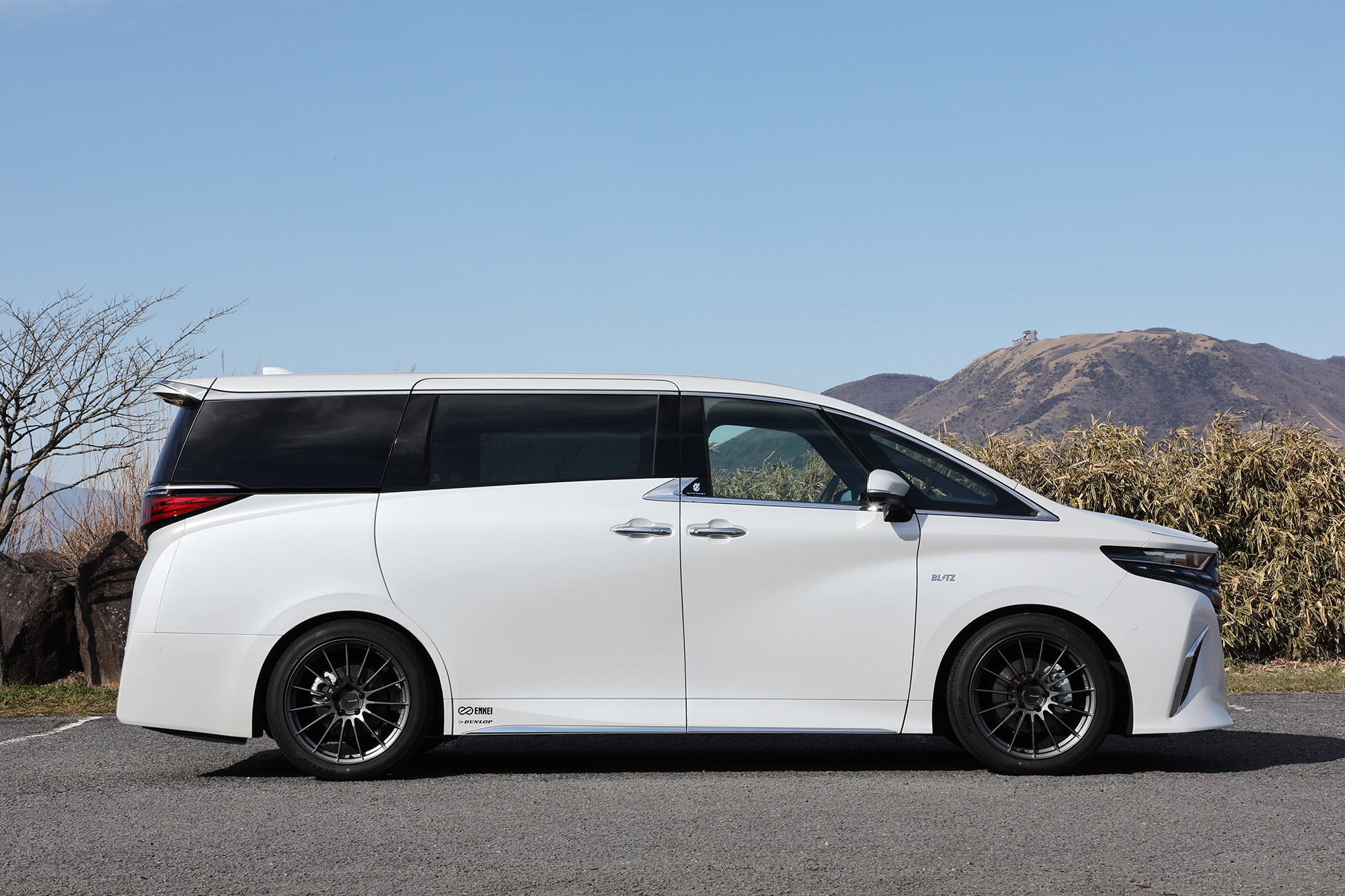 40系アルファード・ヴェルファイア カスタムプロジェクト | BLITZ